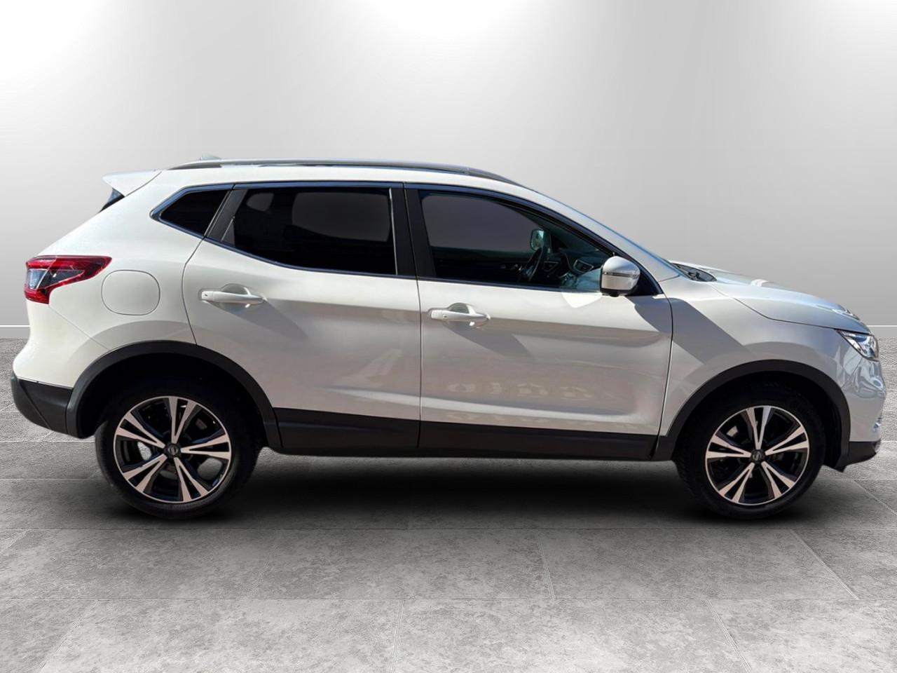 NISSAN Qashqai 1.5 dci N-Connecta 115cv dct