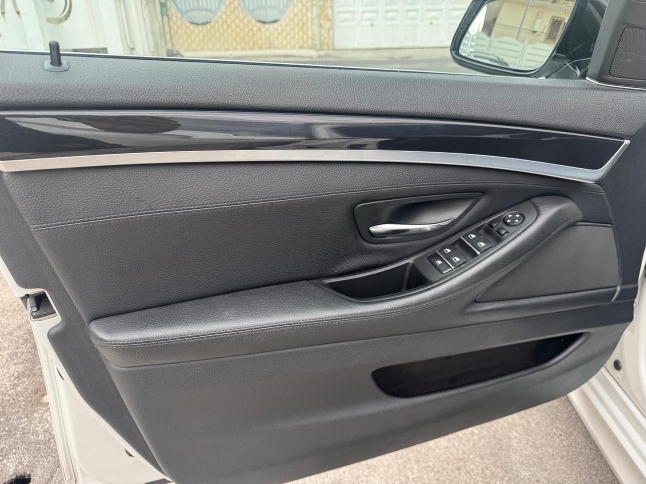 Bmw 525XD 2.0 DIESEL 218CV xDrive Futura 2012