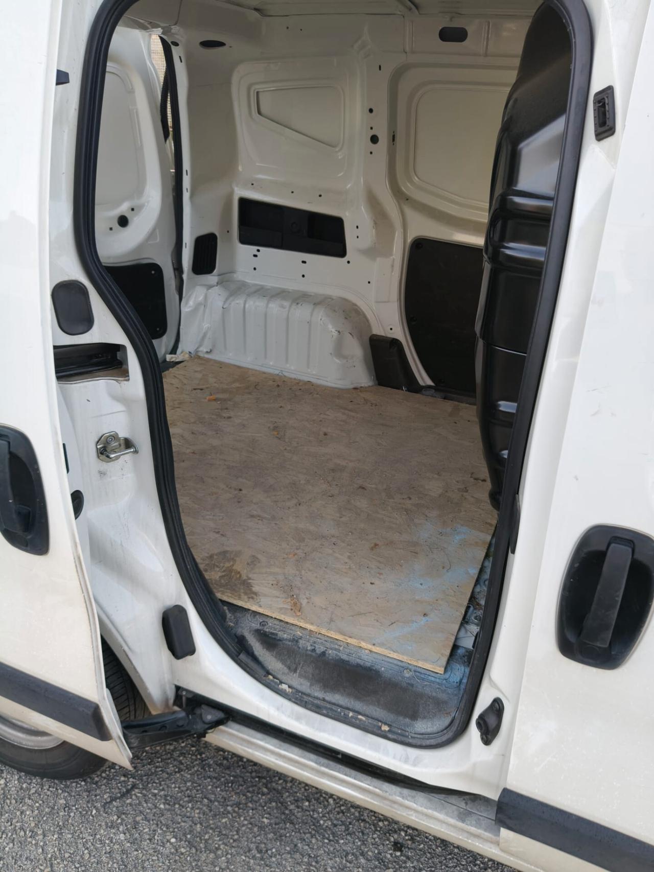 Fiat Fiorino 1.3 MJT 95CV Combinato SINISTRATO