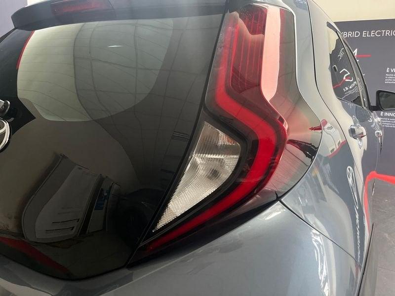 Toyota Aygo X 1.0B (72 CV) Active