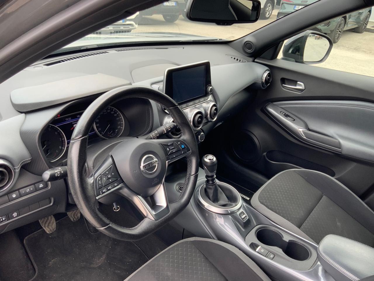 Nissan Juke 1.0 DIG-T 114 CV N-Connecta