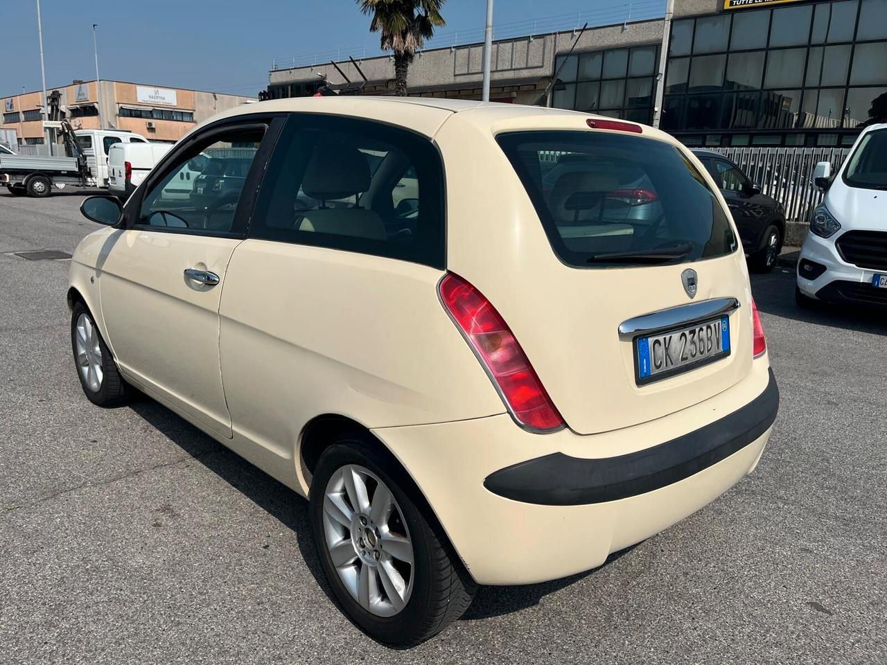 Lancia Ypsilon 1.2