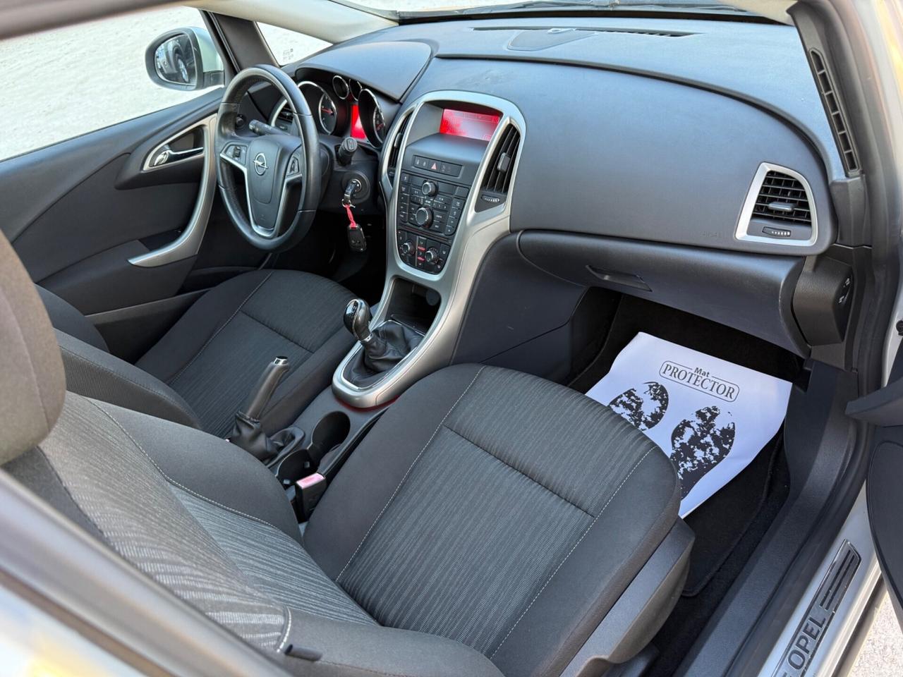 Opel Astra 1.7 CDTI 125CV Sports Tourer Cosmo UNIC