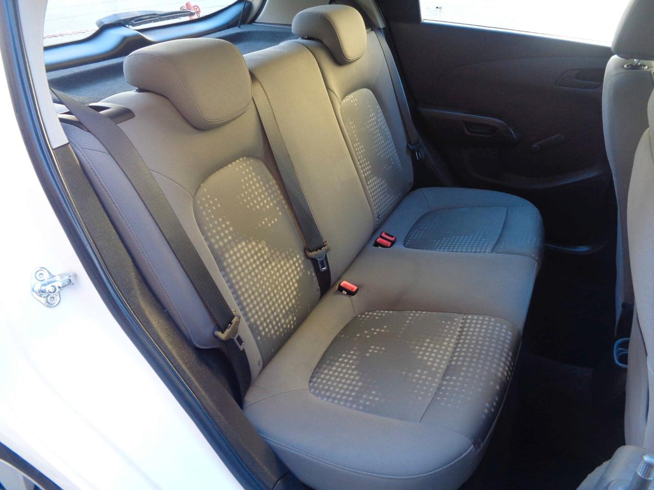 Chevrolet Aveo 1.2 70CV 5 porte (Neopatentati)