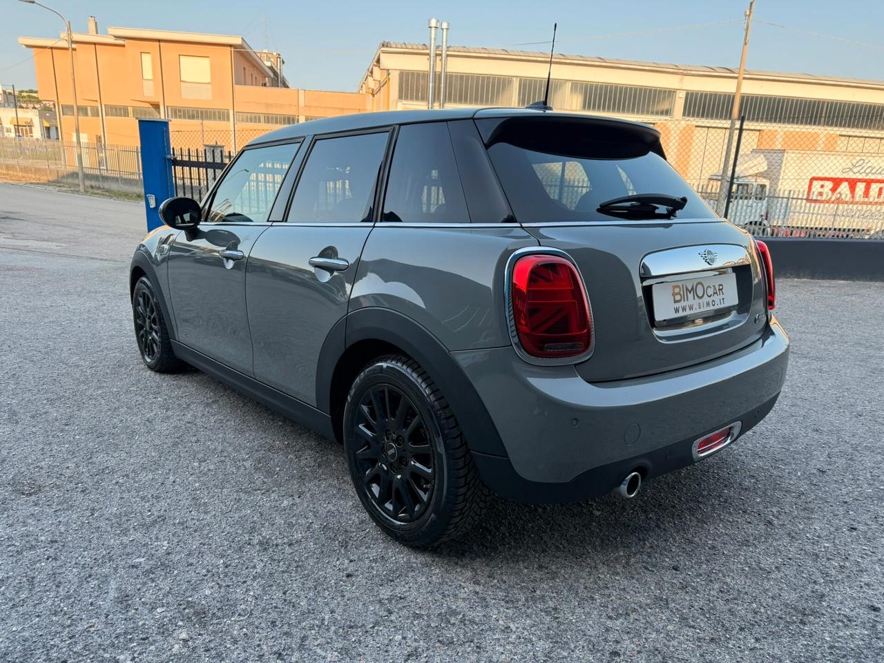 Mini One 1.5 Business 102cv 5p