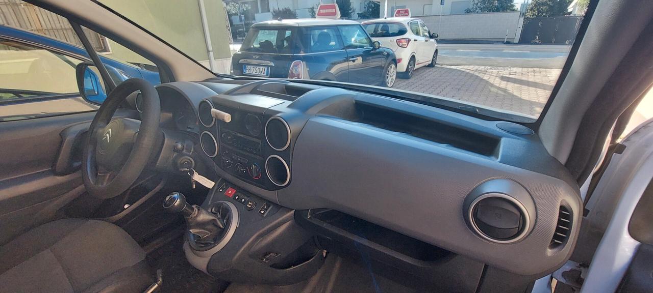 BERLINGO 1,6 DIESEL 75 CV TELEFONO BLUETOOTH 3 POSTI PORTA LATERALE IMPECCABILE