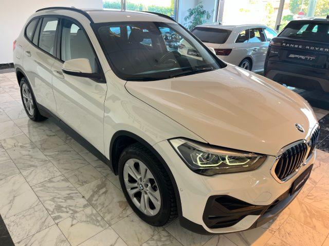 BMW X1 xDrive25e Business Advantage StepTronic 220cv