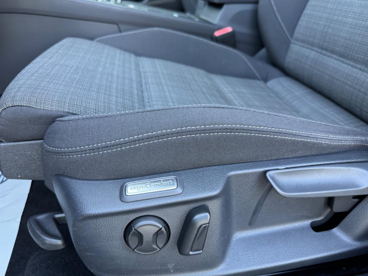 Volkswagen Passat Variant 2.0 TDI R Line Tetto panoramico