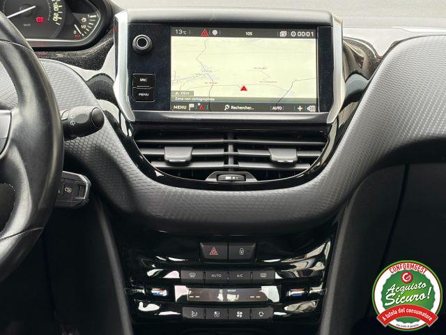 PEUGEOT 208 1° serie PureTech 82 5 porte Allure