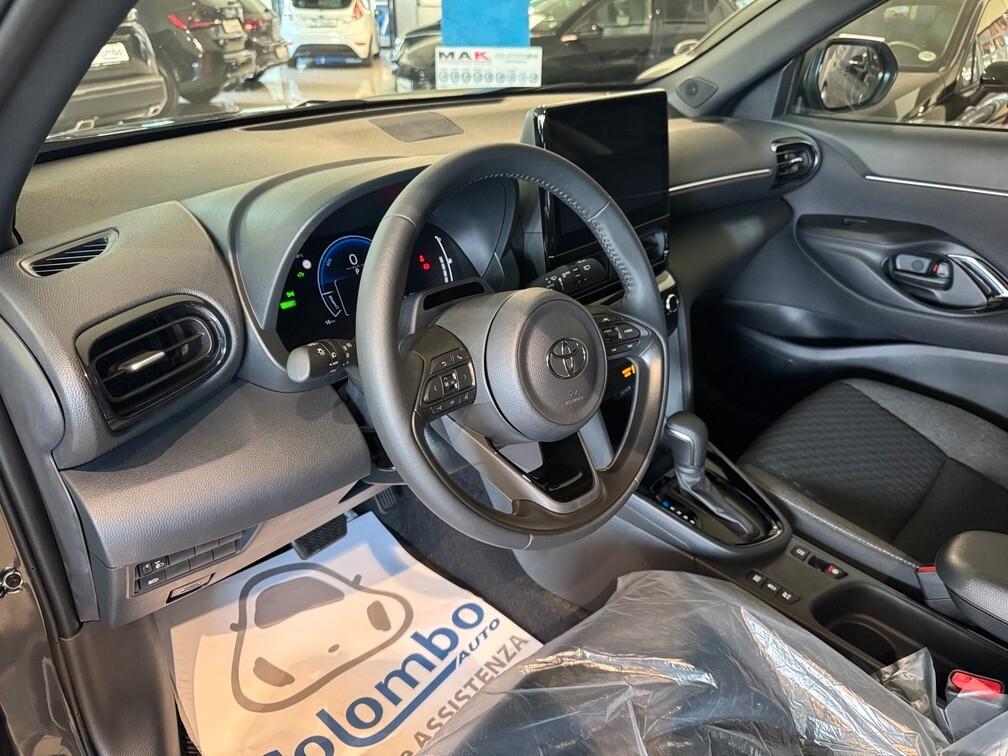 Toyota Yaris Cross 1.5h Trend fwd 130cv e-cvt Led App conn Cam 17" Neop