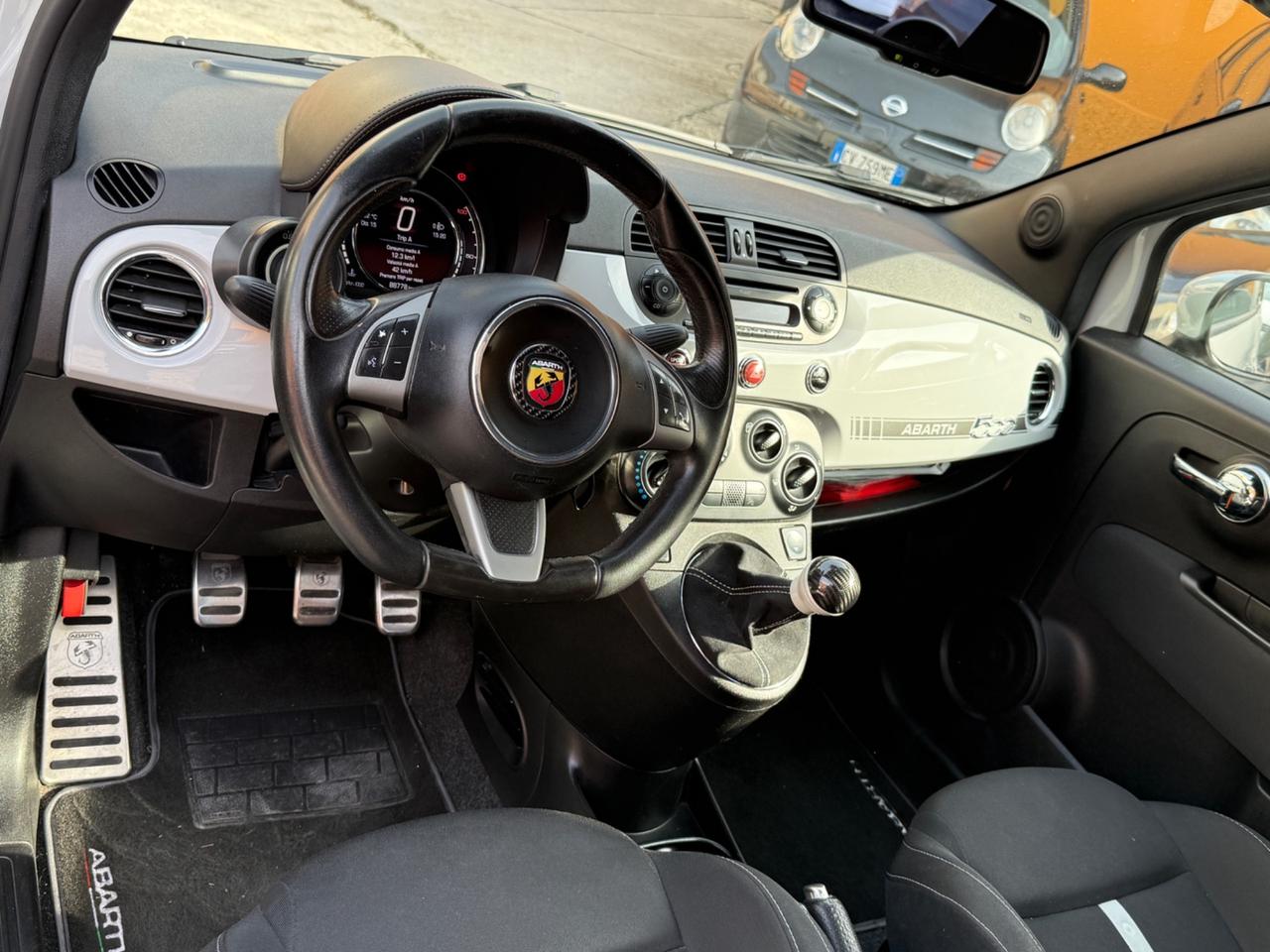 Abarth 595 C 1.4 Turbo T-Jet 140 CV