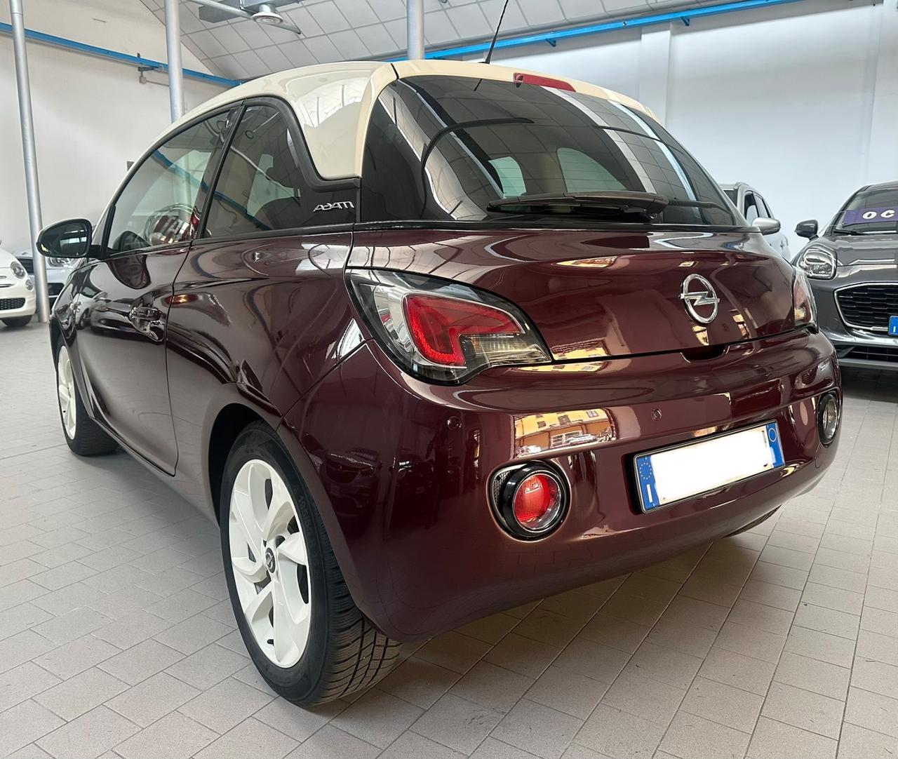 Opel Adam 1.2 70 CV