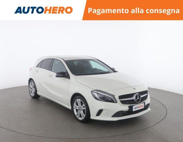 MERCEDES-BENZ A 200 Sport