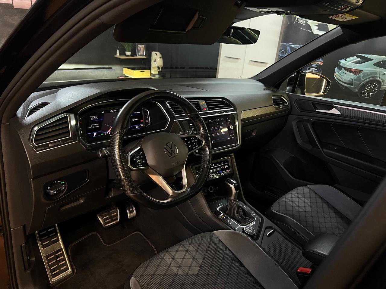 Volkswagen Tiguan R-Line 2.0 TDI 150 CV SCR DSG 4MOTION