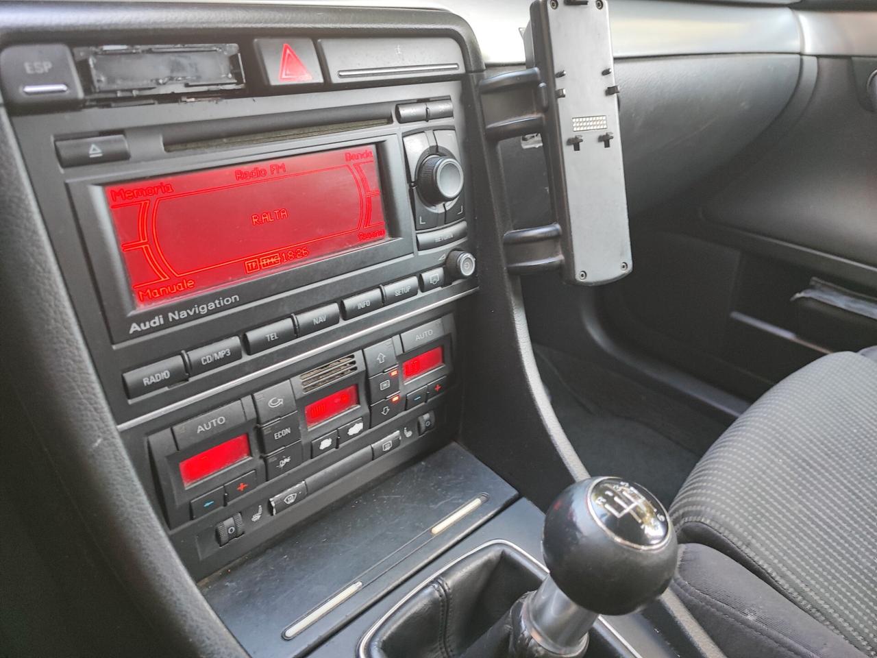 Audi A4 2.0 TDI S-Line F.AP. Avant quattro top