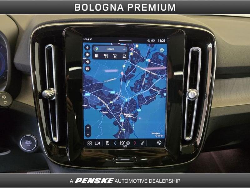 Volvo XC40 XC40 B4 AWD automatico Ultimate Dark