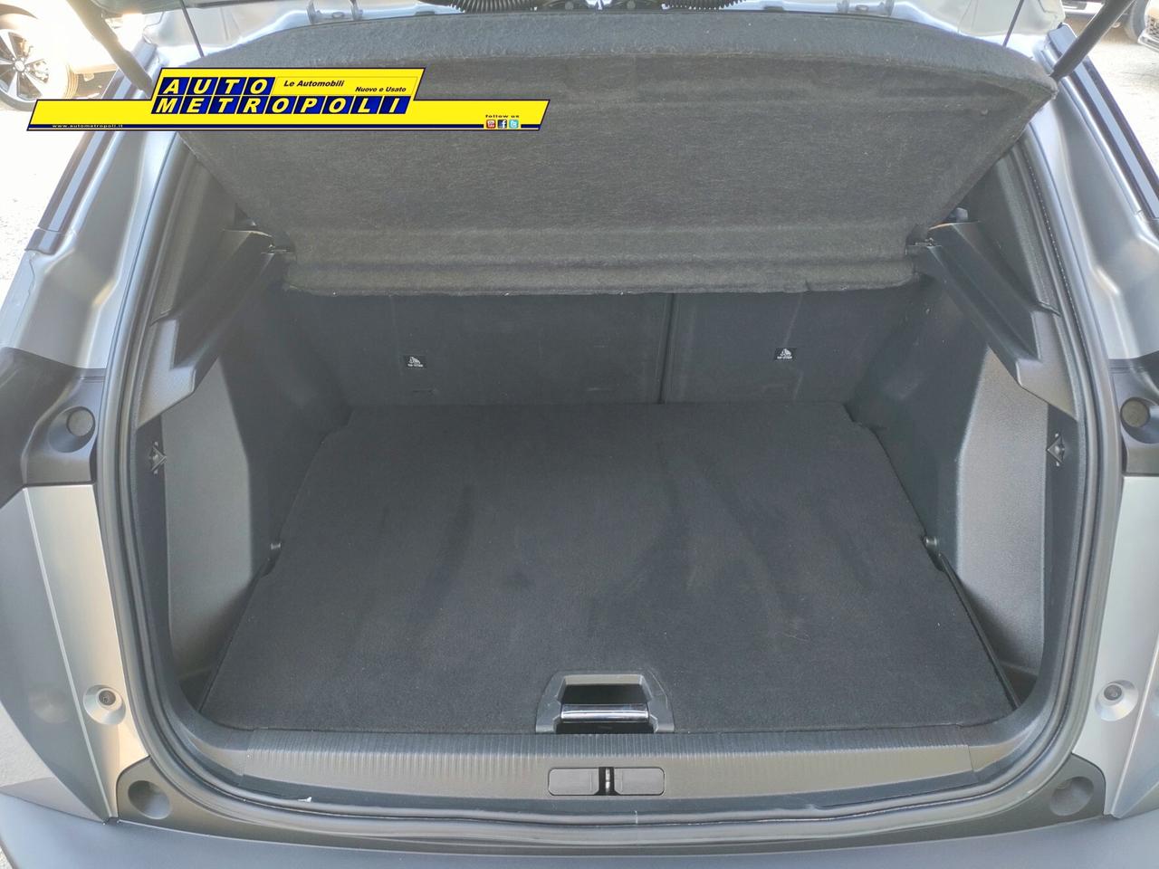Peugeot 2008 Motore Elettrico 136 CV Allure
