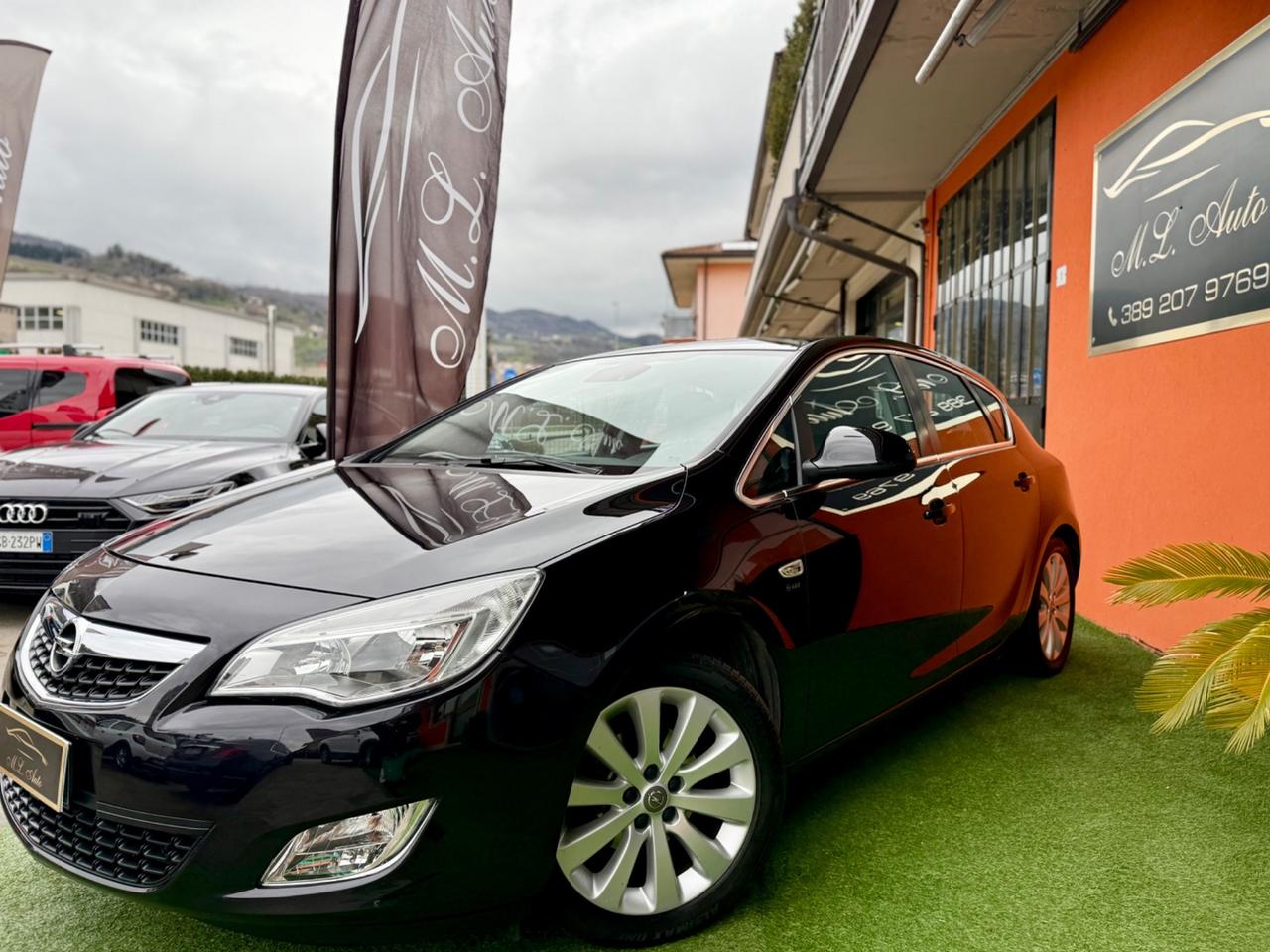 Opel Astra 1.6 16V 5 porte Cosmo