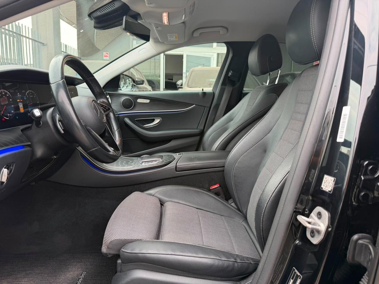 Mercedes-Benz E 200 Berlina d Business Sport auto