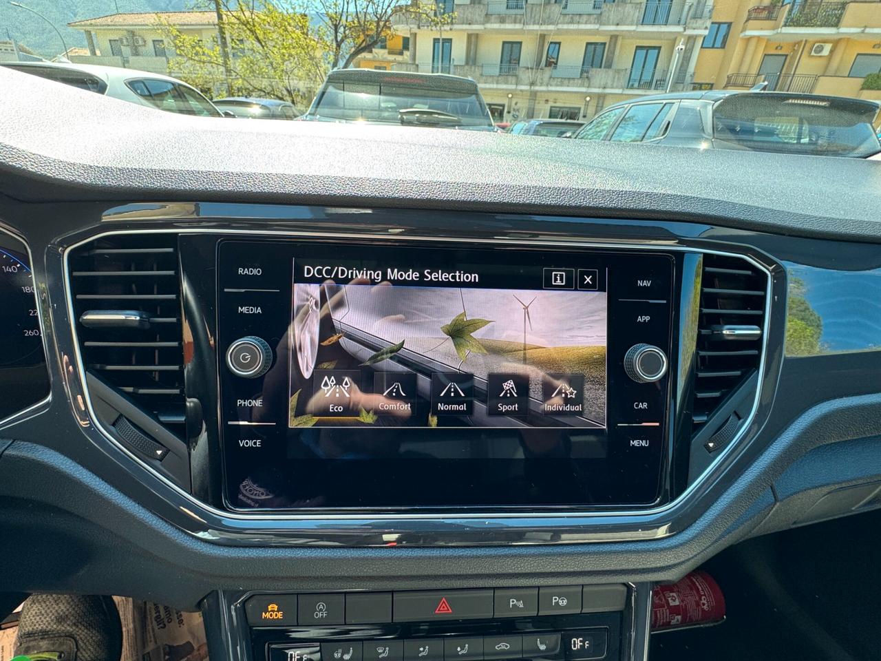 Volkswagen T-Roc 1.5 TSI R-line