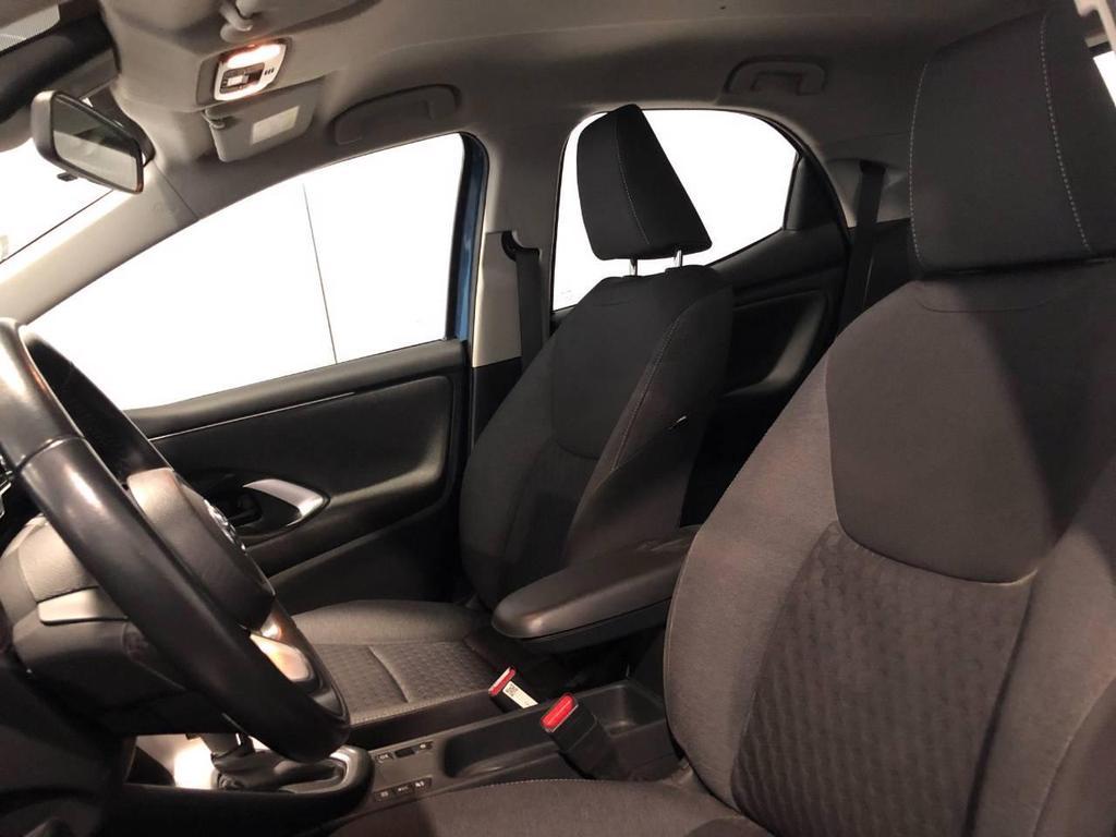 Toyota Yaris 1.5 VVT-iE Hybrid Active E-CVT