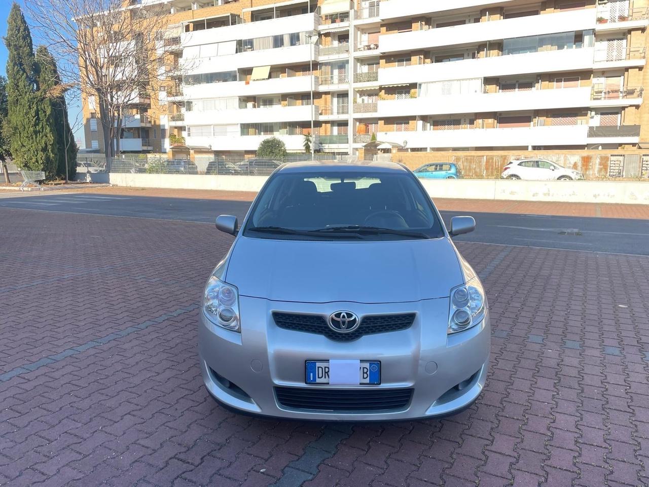 Toyota Auris 1.4 3p