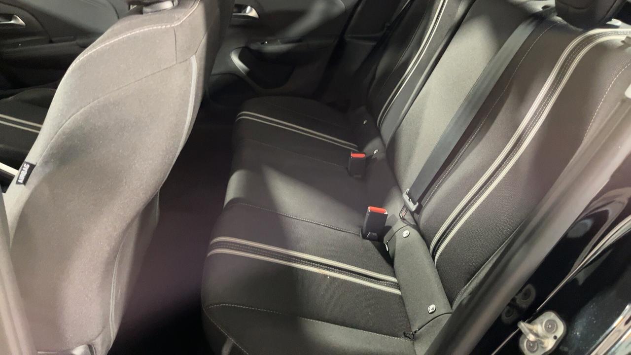 Opel Corsa 1.2 100cv Elegance