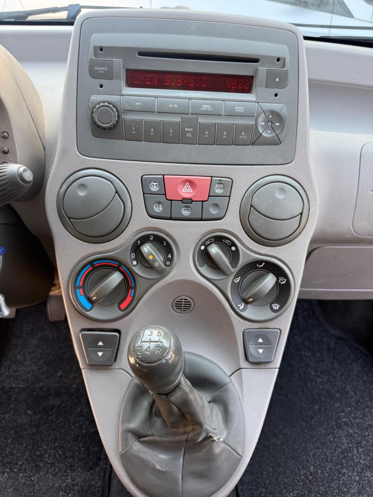 Fiat Panda 1.2 Benzina Neopatentati UNIPROPRIETÀ
