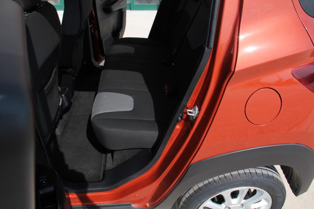 Mahindra KUV100 1.2 VVT K8 (61 KW - 83 CV Neopatentati)