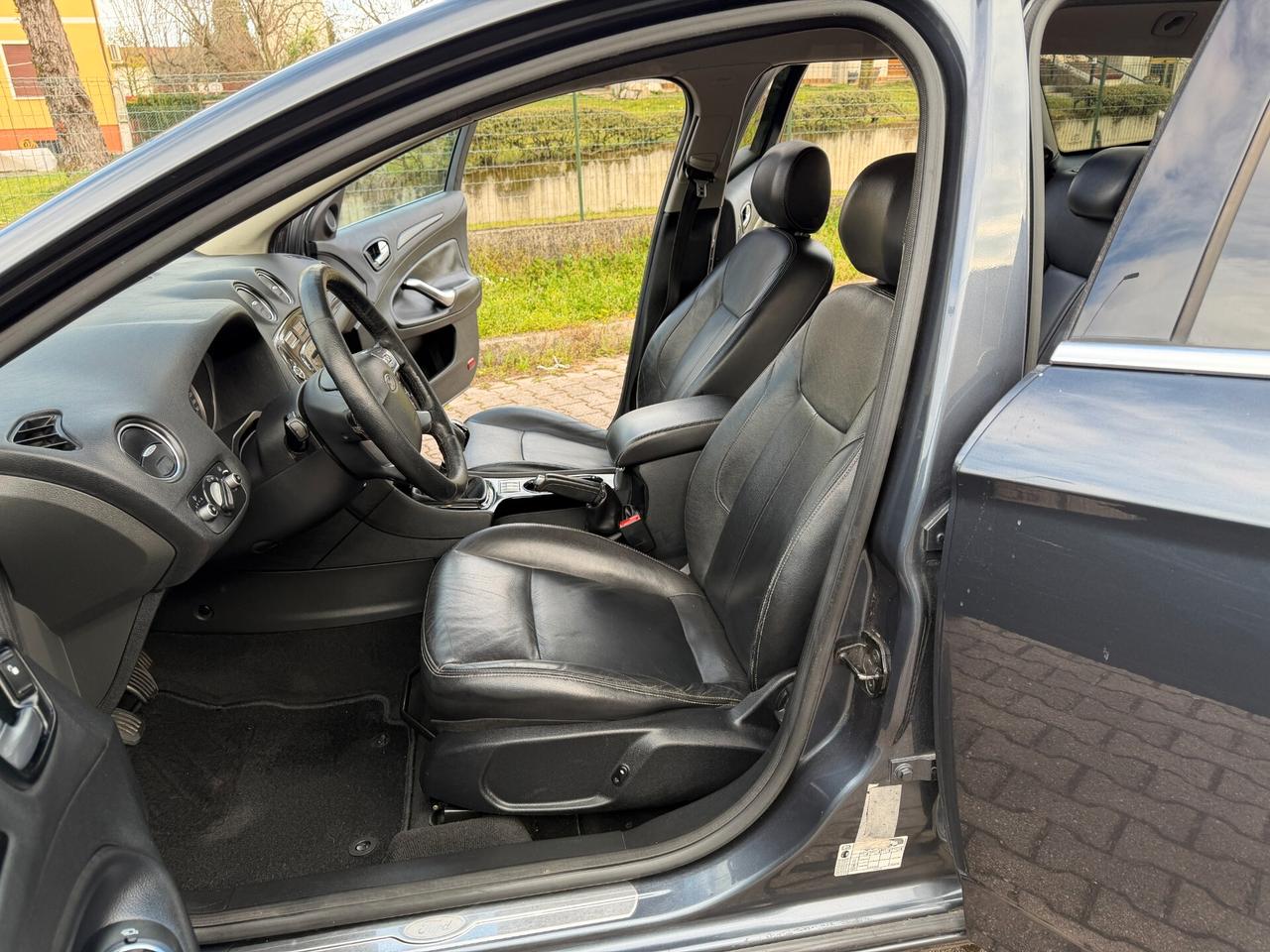 Ford Mondeo 2.0 TDCi Titanium Gancio Traino Full