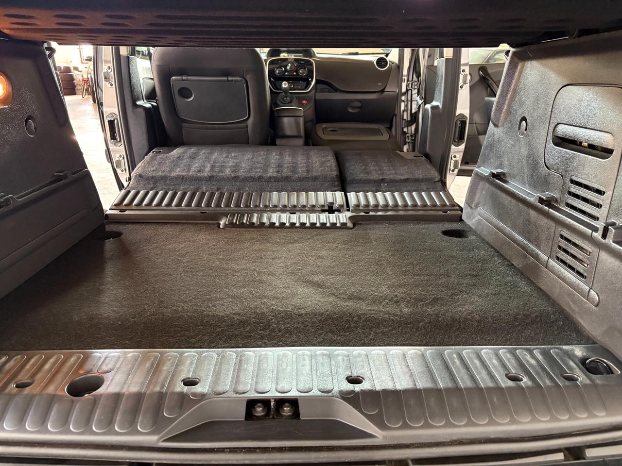 Renault Kangoo 1.5 blue dci Limited 116cv AUTOVETTURA