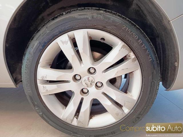 PEUGEOT 5008 1.6 HDi 7 POSTI