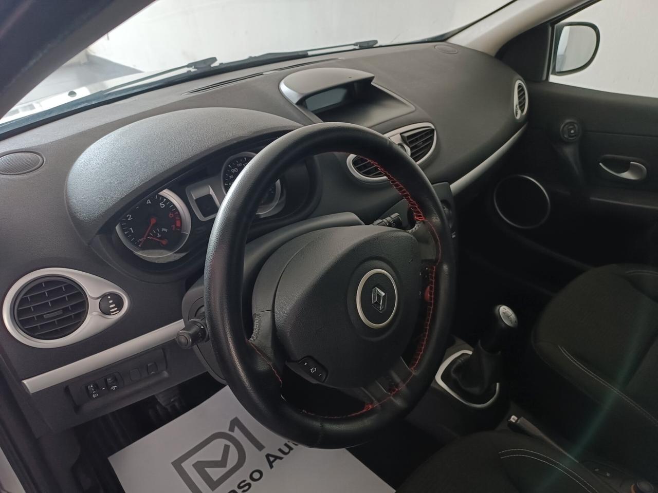 Renault Clio 1.2 16V 5 porte Confort
