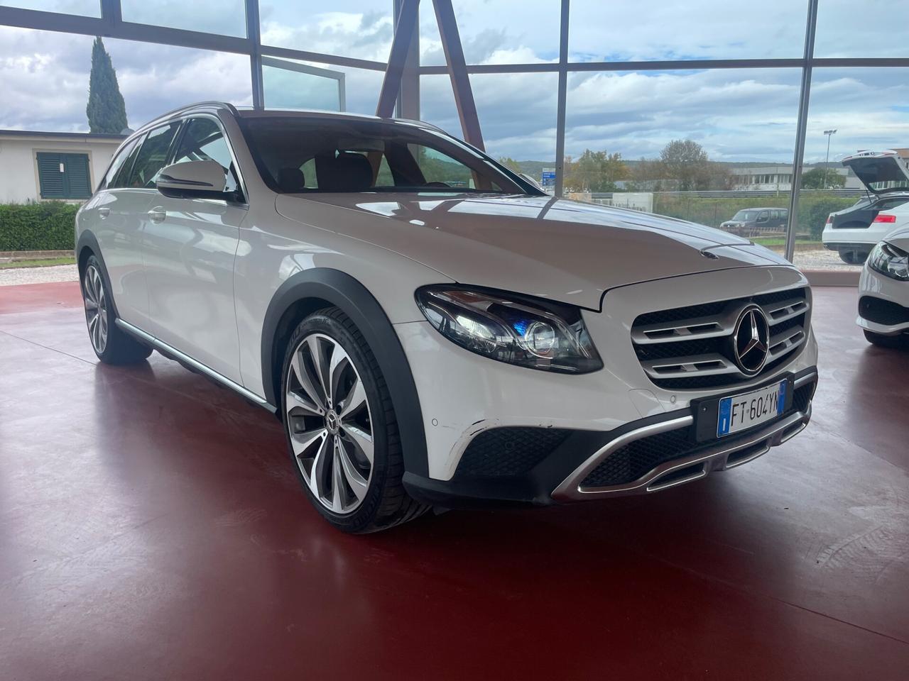 Mercedes-benz E 220 d S.W. | Garantito 12 Mesi