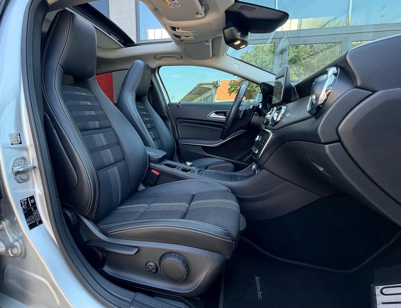 MERCEDES-BENZ GLA 180 1.6 PREMIUM 122CV - FULL LED