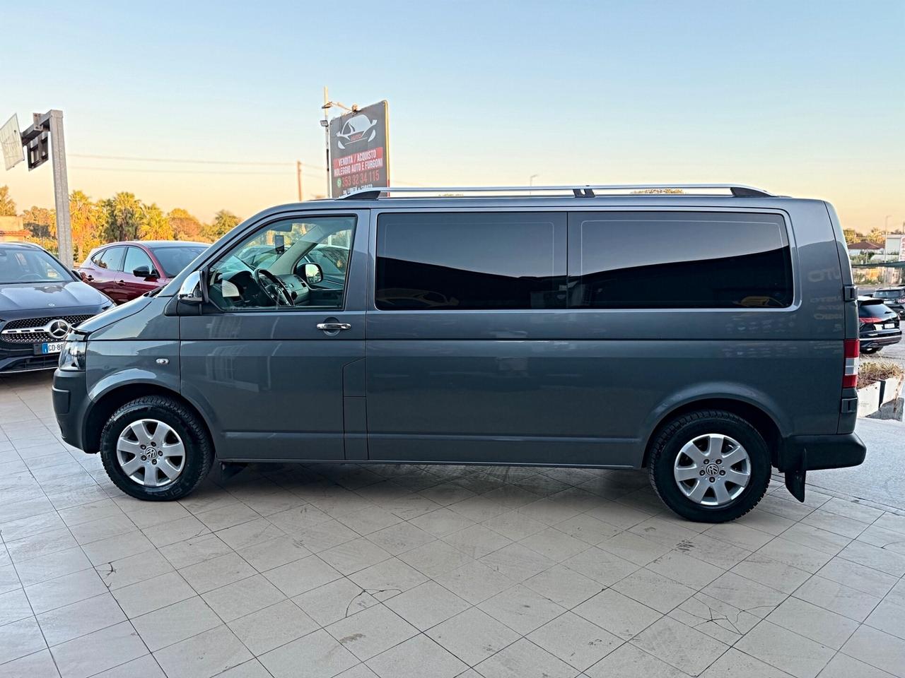 Volkswagen Caravelle 2.0 TDI 150CV PC Comfortline