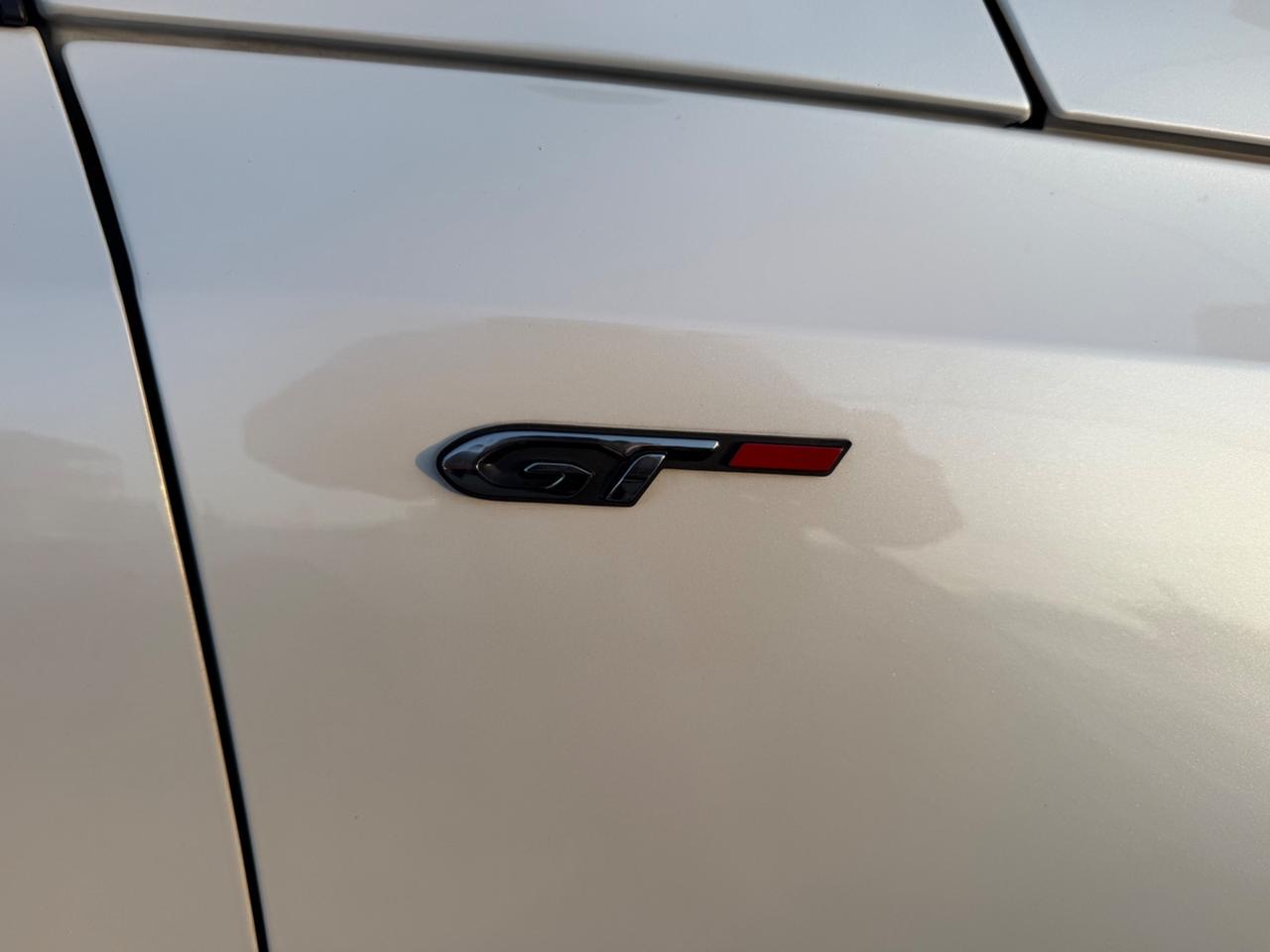 Peugeot 308 PureTech Turbo 130 S&S EAT8 SW GT