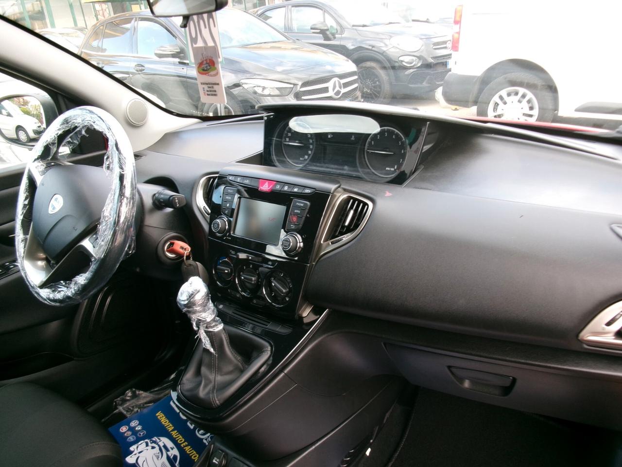 Lancia Ypsilon 1.2 BENZINA E6 S GOLD EDITION +600.00 GPL 73000 KM