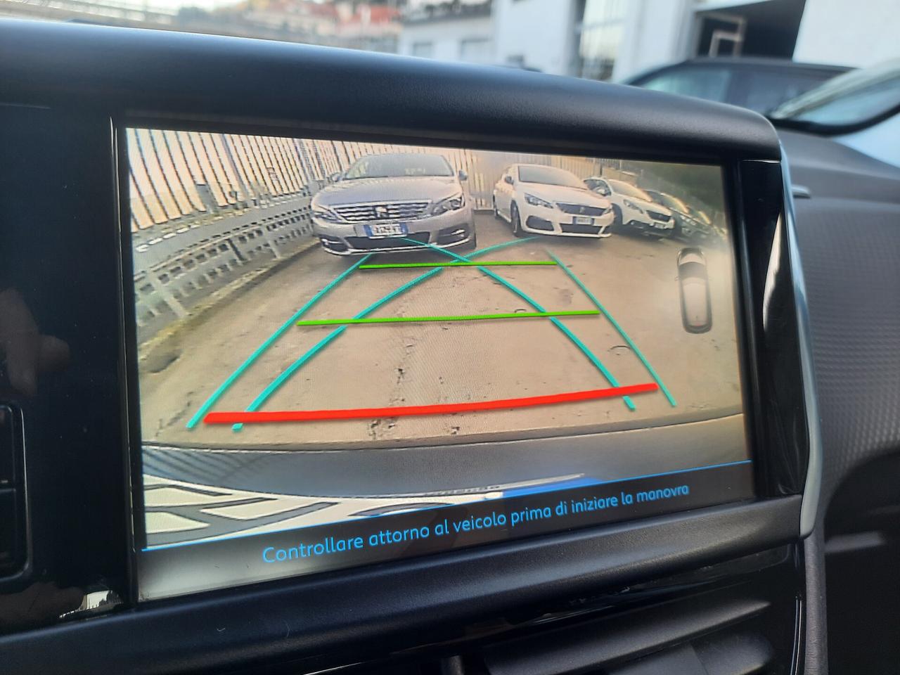 Peugeot 208 BlueHDi 100 S&S 5 porte Allure