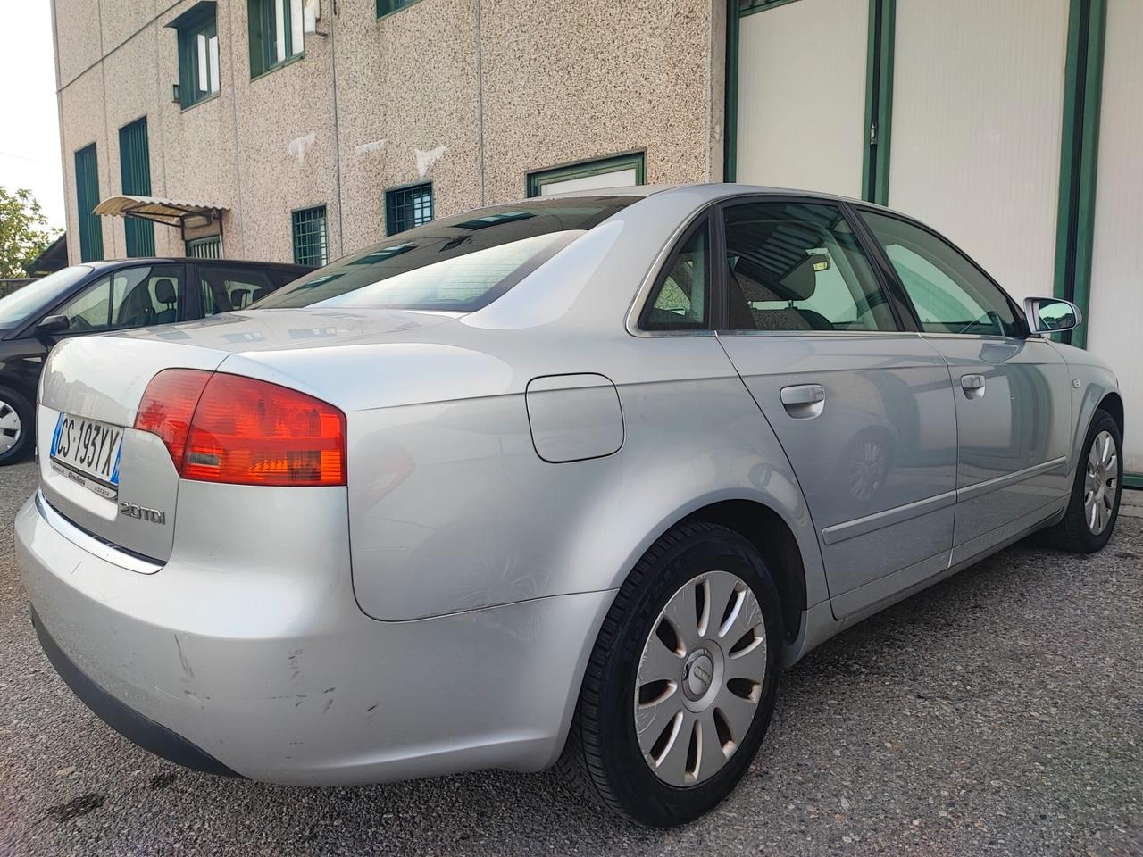 Audi A4 2.0 TDI DIESEL AUTOMATICA BERLINA 2005