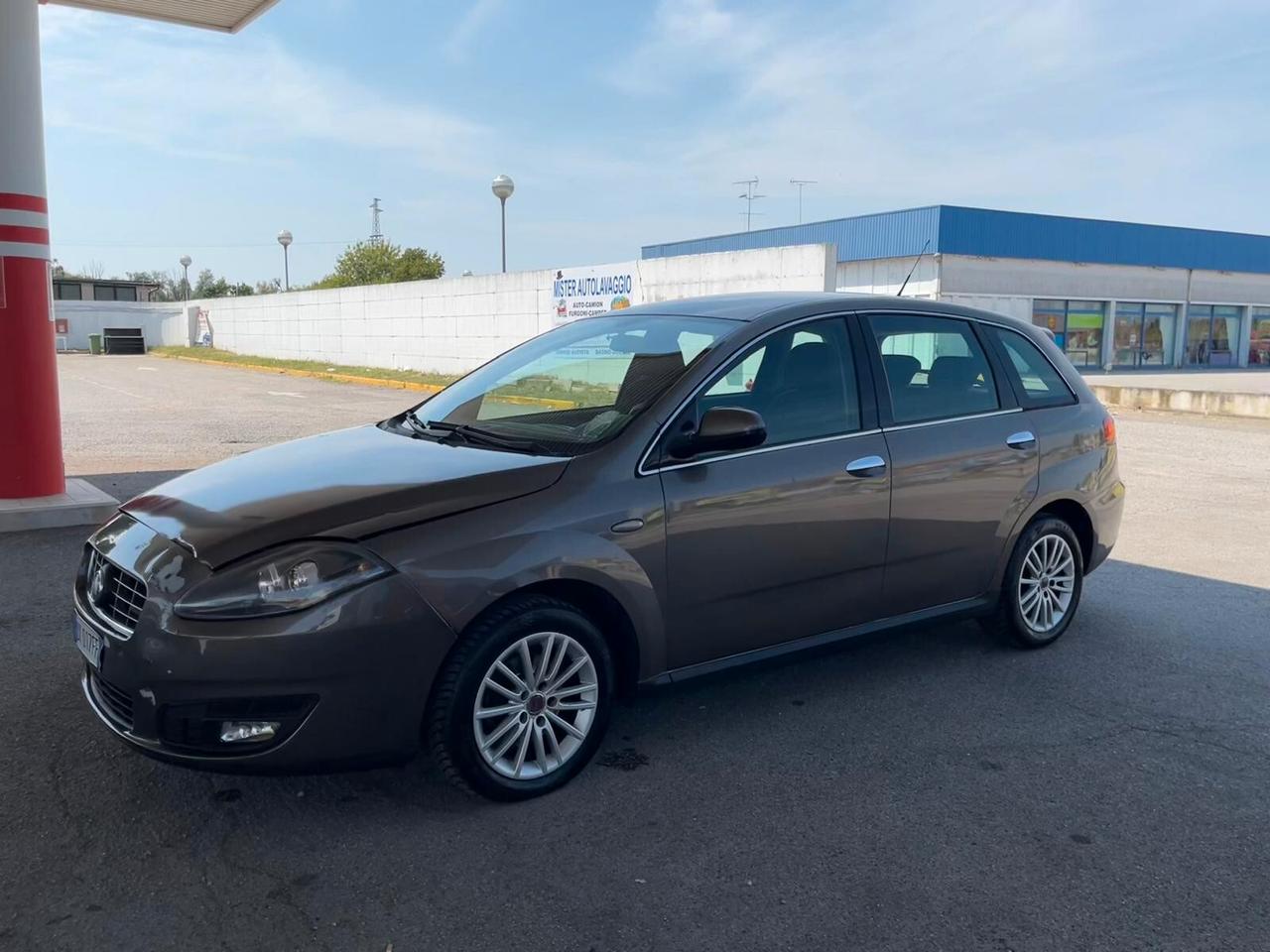 Fiat Croma 1.9 Multijet 16V Must