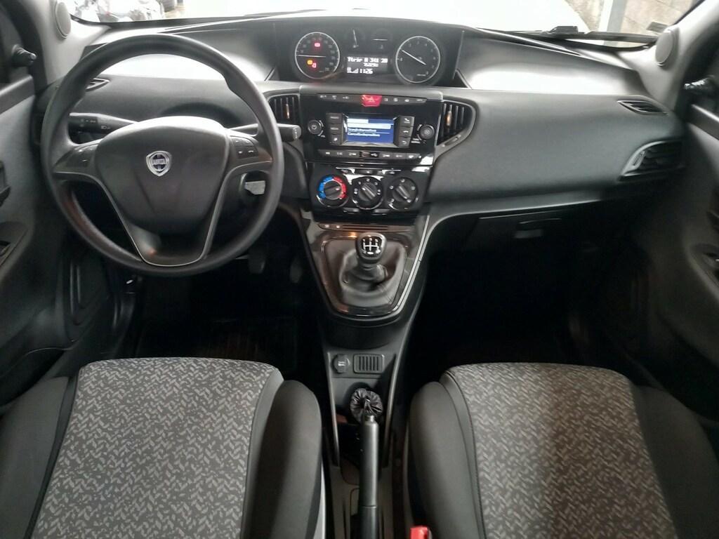 Lancia Ypsilon 1.2 Silver Plus