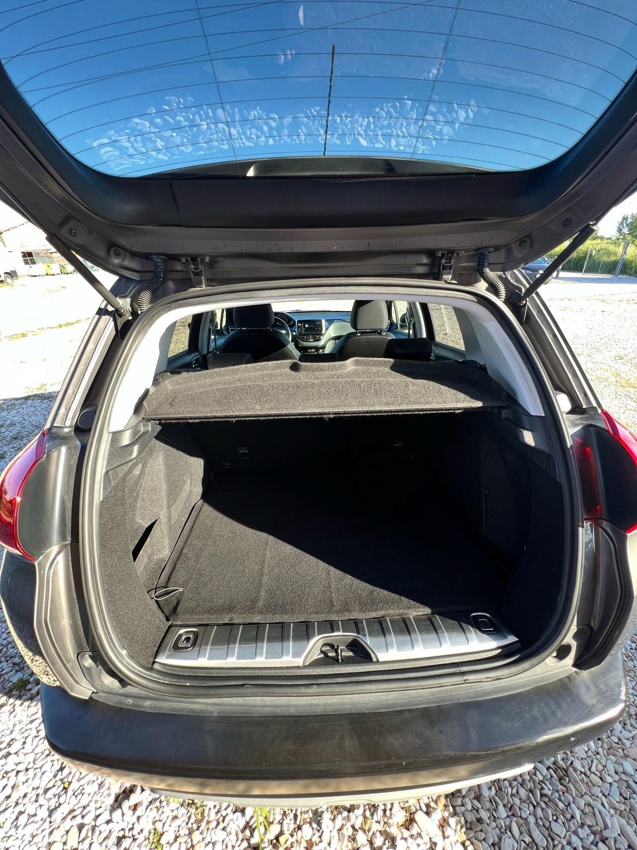Peugeot 2008 BlueHDi 120 EAT6 S&S Black Matt