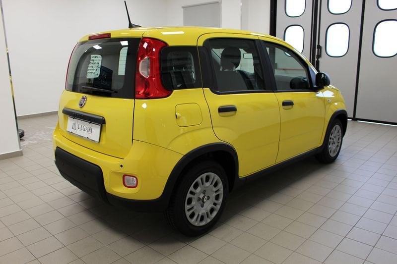 FIAT Panda 1.0 FireFly S&S Hybrid Pandina