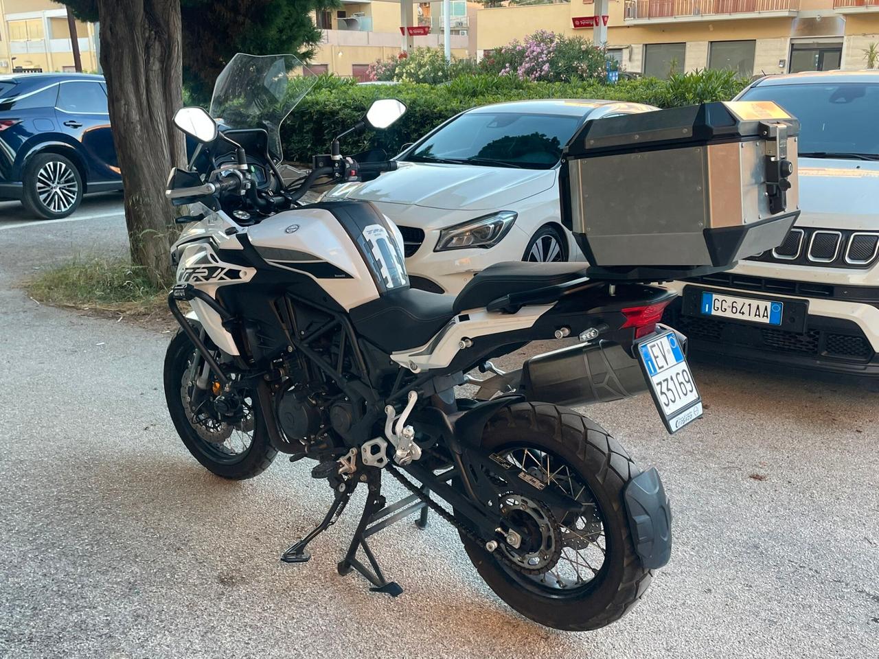 Benelli TRK 502