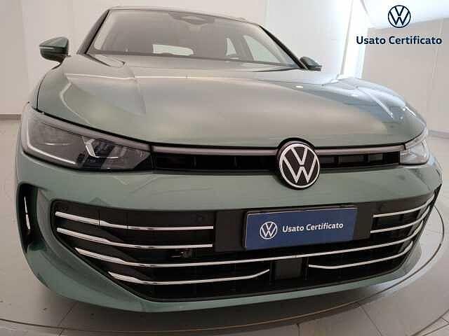 Volkswagen Passat 9ª serie 1.5 eTSI 150 CV ACT DSG Business