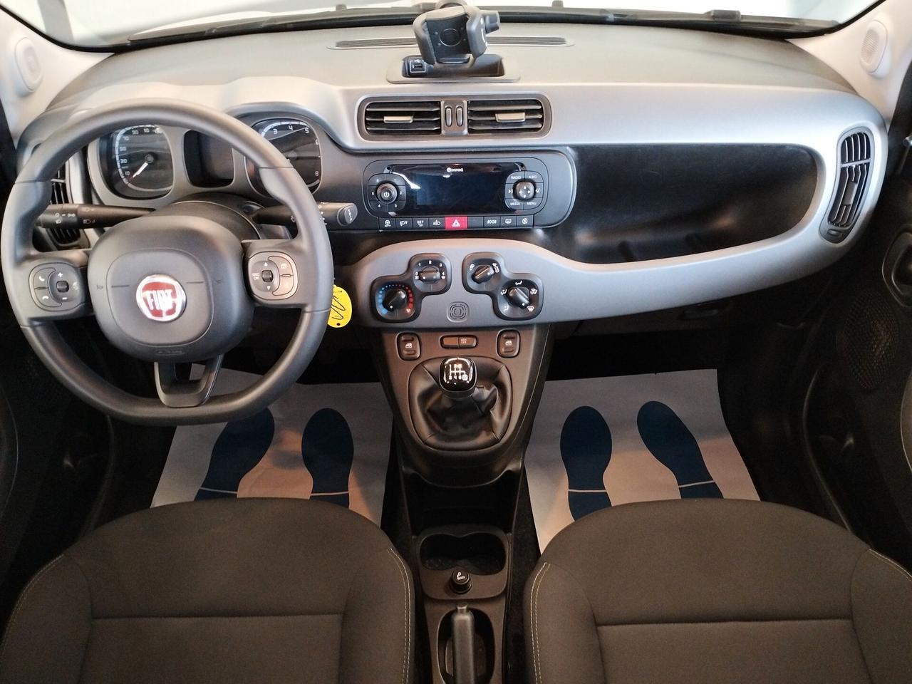 Fiat Panda 1.0 hybrid City Cross s
