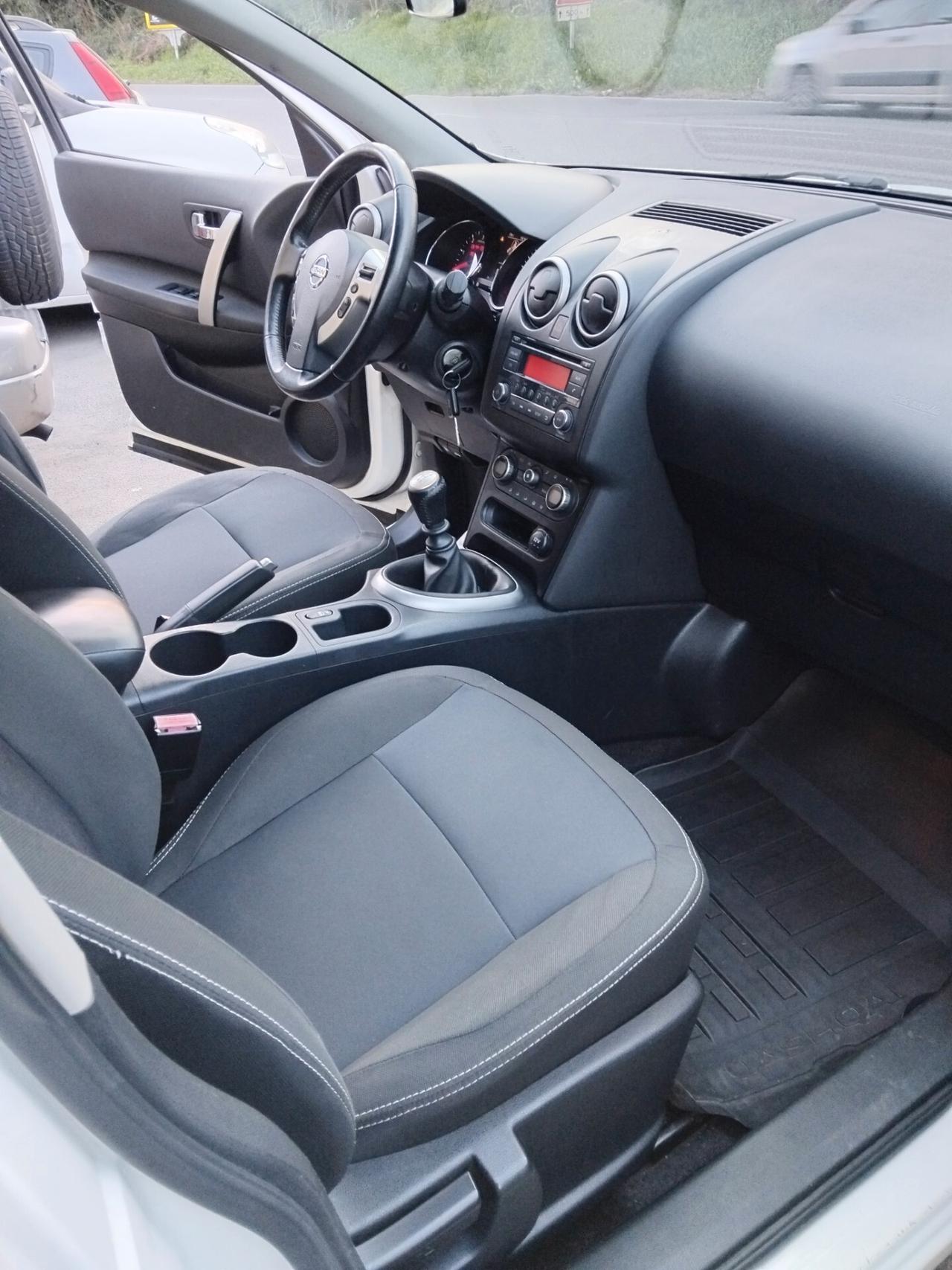 Nissan Qashqai 1.5 dCi DPF Tekna