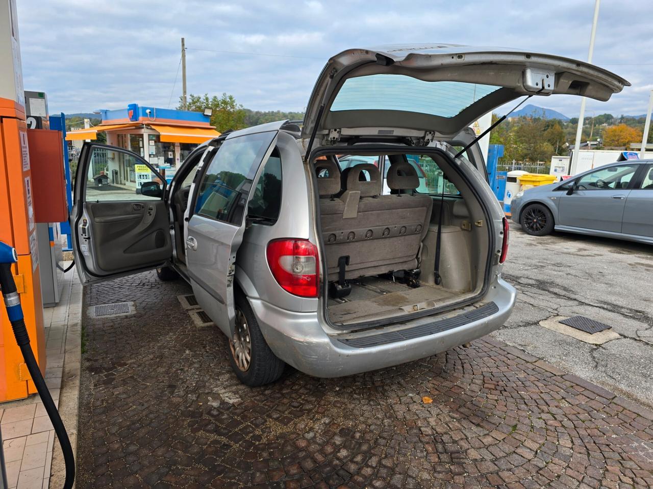 Chrysler Voyager 2.5 CRD cat SE con 342.000km