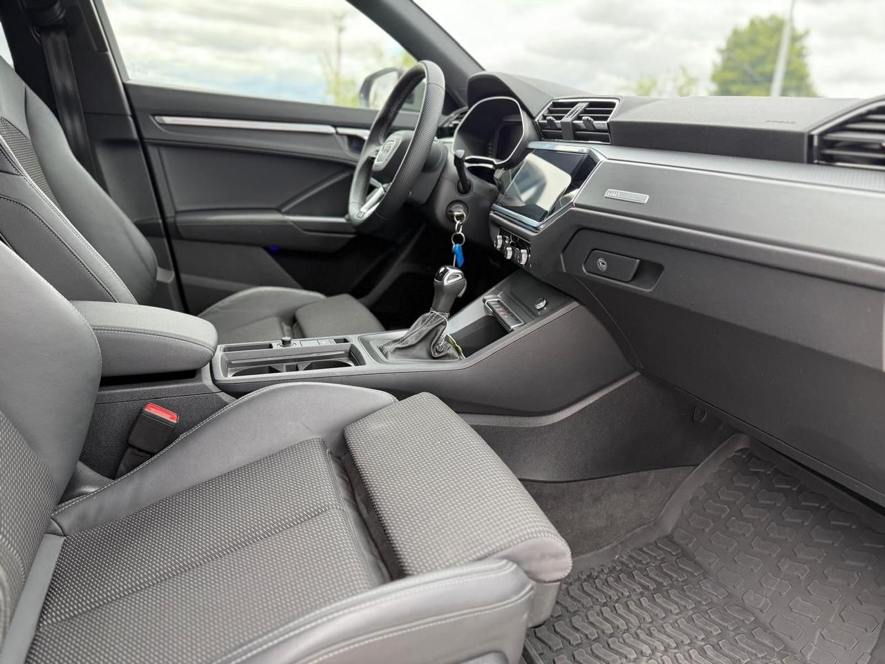 Audi Q3 Sportback S-tronic 35 TDI 2.0 Sline 150cv 2024